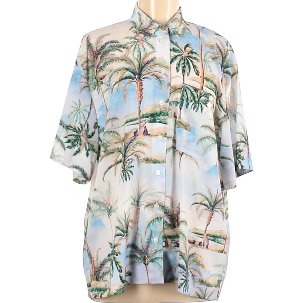 NWOT Topshop Size 8 Short Sleeve Blouse